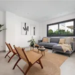 Modern Villa With Pool